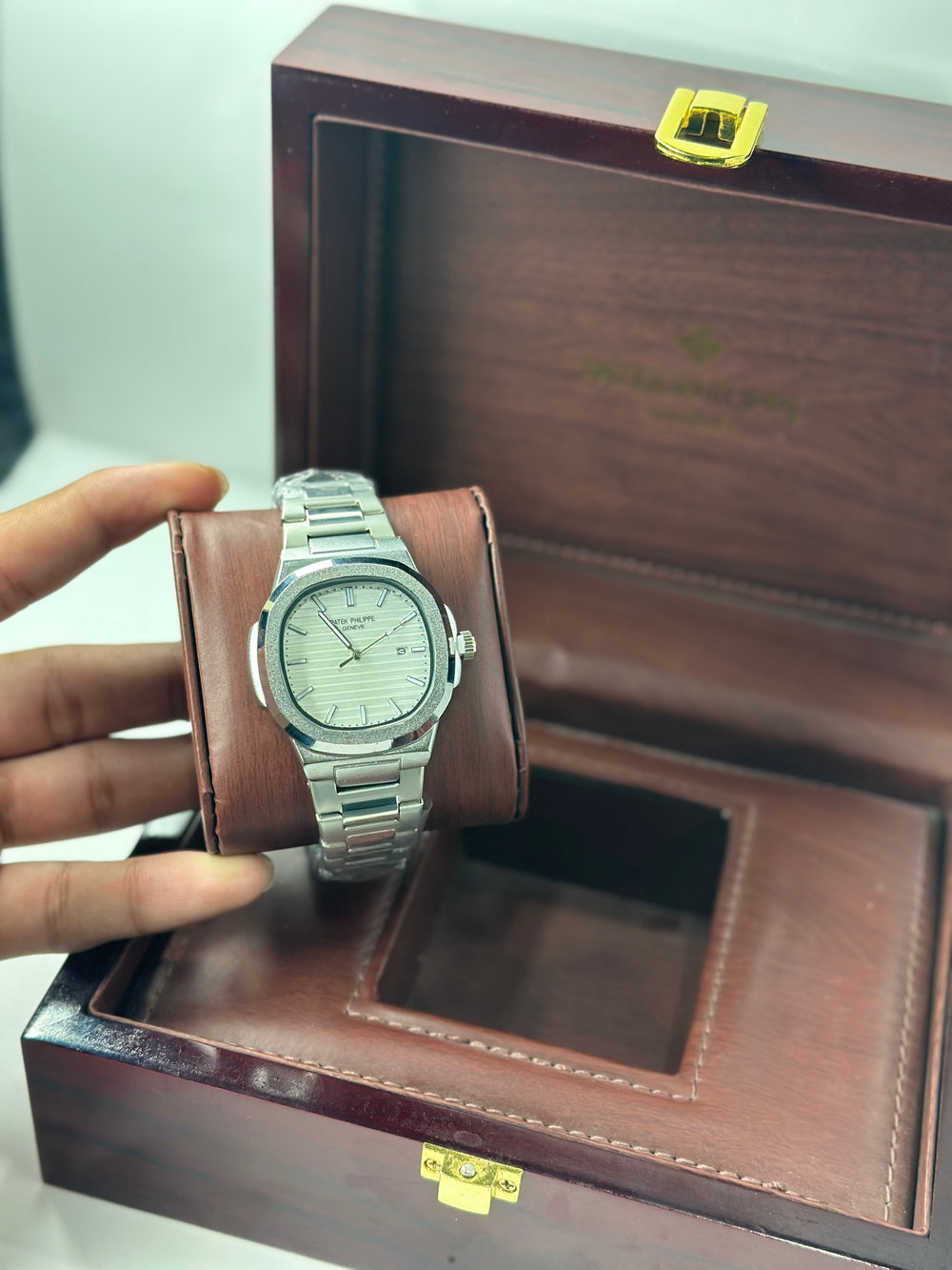 Patek Philippe White Dial (bigger)